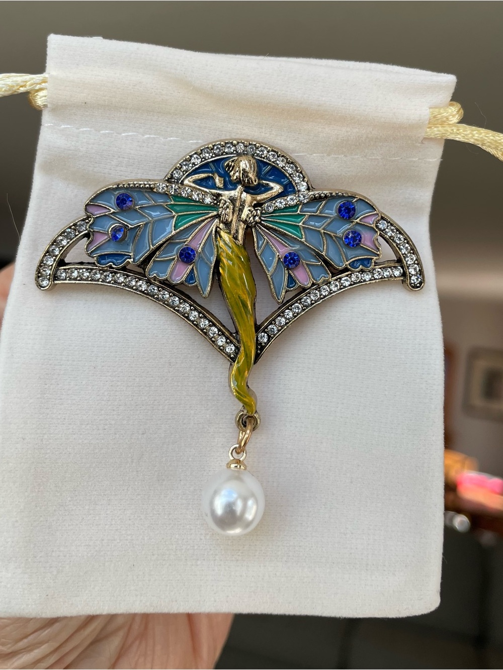 Faery Brooch ✨